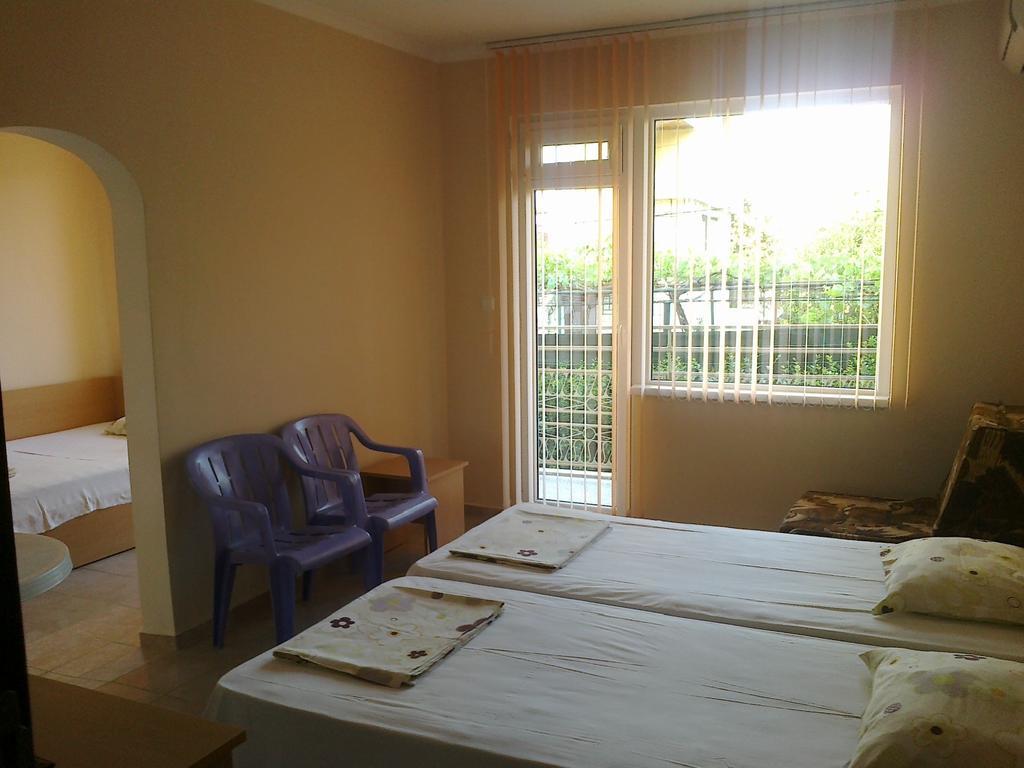 Guest Rooms Rusalka Kranevo Habitación foto